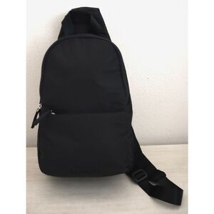 Athleta 408458-00 Women's O/S Black All About Sling Bag